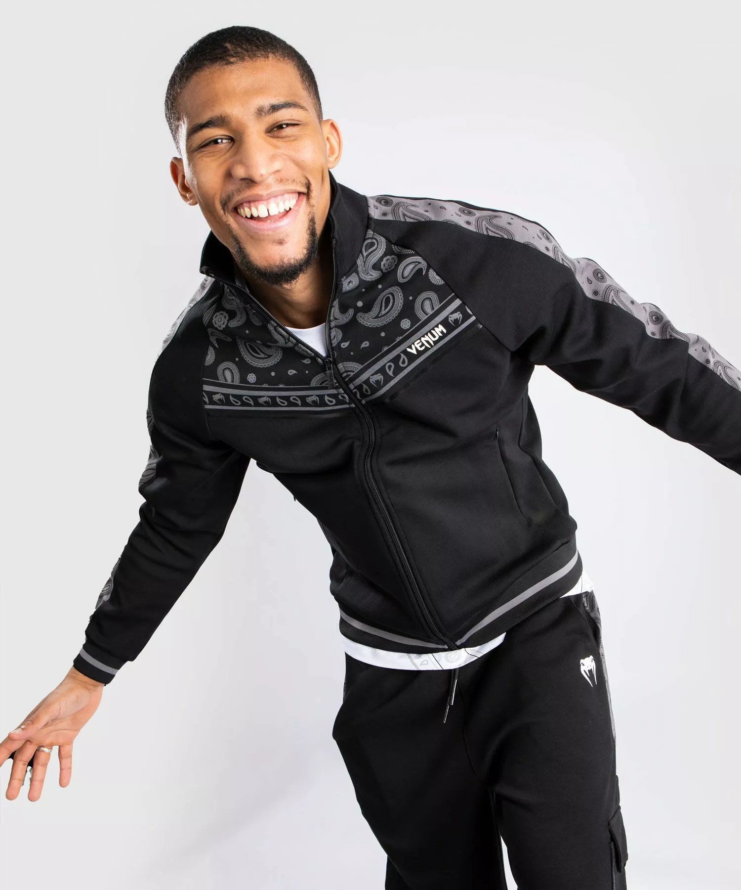 Veste Zippée Venum Cali 34 - Noir 4 Veste Zippée Venum Cali 34 - Noir – Image 2