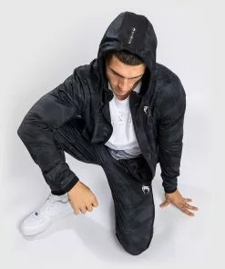 Sweatshirt Venum Electron 3.0 - Noir 18 Sweatshirt Venum Electron 3.0 - Noir -Magasin D'usine Venum 06ab983d6e6d21ab3bcaa95d3d504c4ee7538b9e HOODIE ELECTRON3.0 BLACK 18