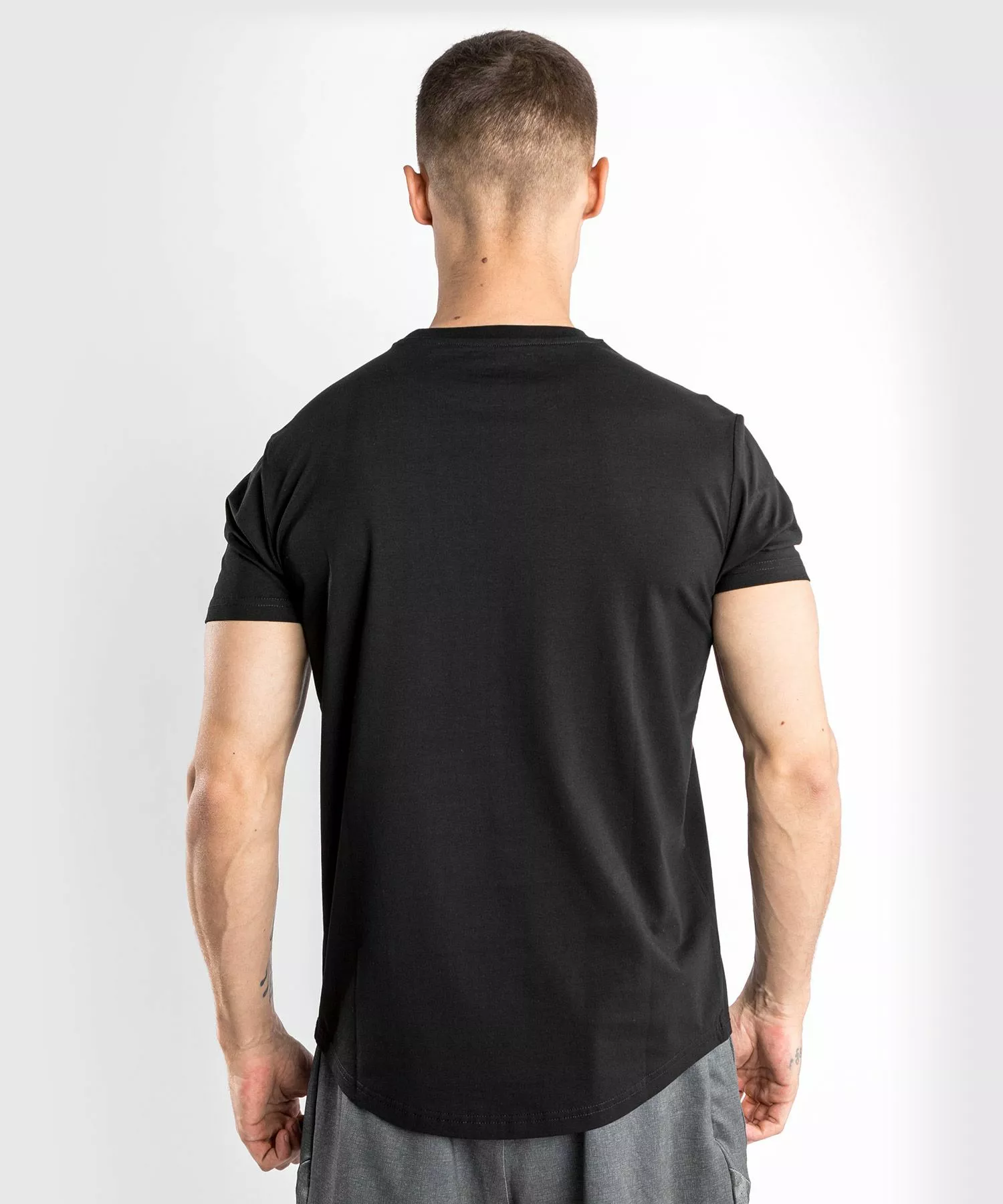 T-Shirt UFC Venum Authentic Fight Week 2.0 - Manches Courtes - Noir/Rouge 8 T-Shirt UFC Venum Authentic Fight Week 2.0 - Manches Courtes - Noir/Rouge – Image 6