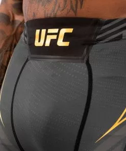 Short De Vale Tudo Homme UFC Venum Authentic Fight Night - Coupe Longue - Champion -Magasin D'usine Venum 242e6ce27038efcd70d4018c7ccf958cba429b83 VNMUFC 00008 126 06