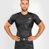 T-Shirt De Compression Venum Electron 3.0 - Manches Courtes - Noir 2 T-Shirt De Compression Venum Electron 3.0 - Manches Courtes - Noir -Magasin D'usine Venum 6263a09288b5296a5b2791a6b8f834059a873848 RASH SS ELECTRON 3.0 05