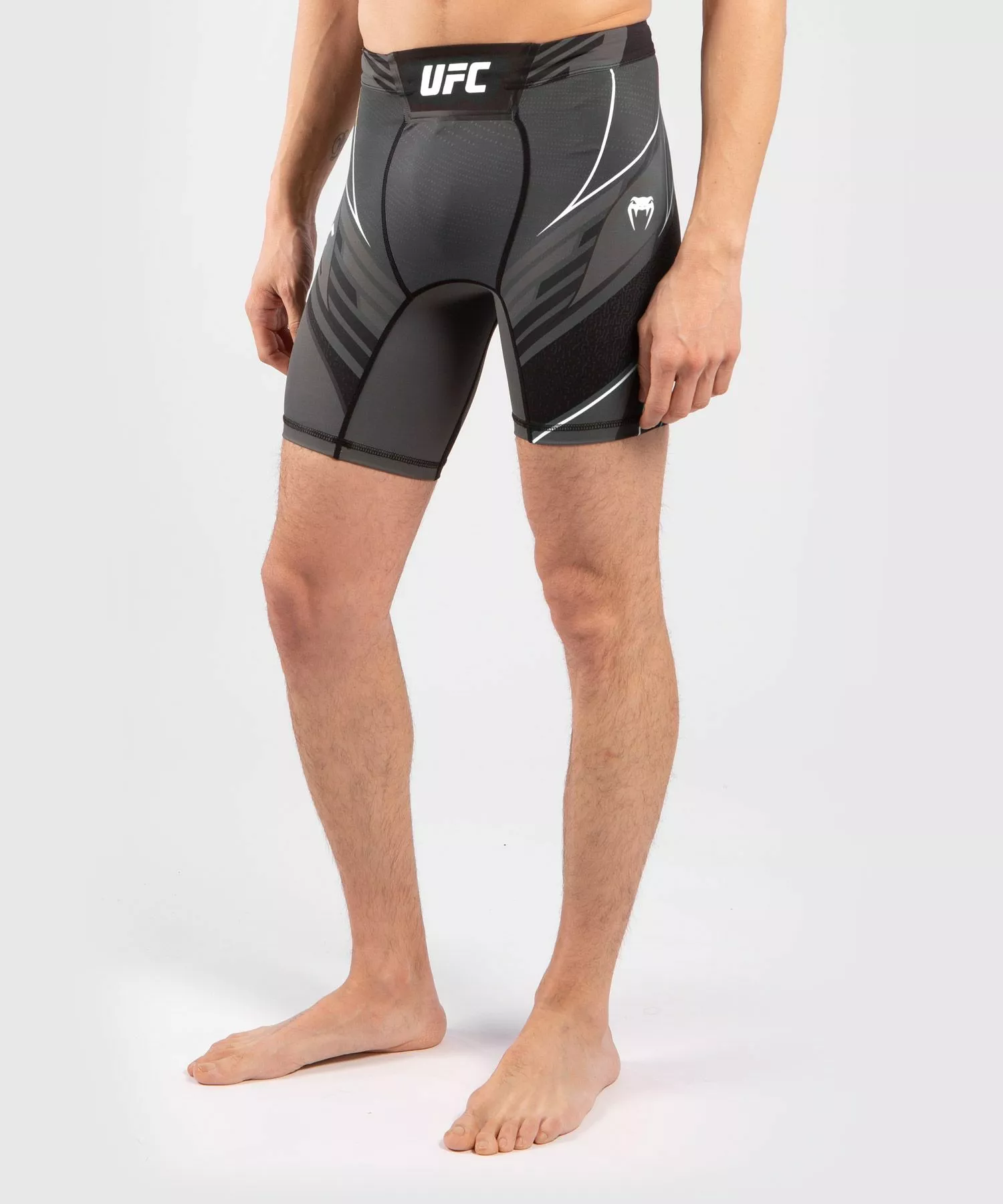 Short De Vale Tudo Homme UFC Venum Authentic Fight Night - Coupe Courte - Noir 5 Short De Vale Tudo Homme UFC Venum Authentic Fight Night - Coupe Courte - Noir – Image 3