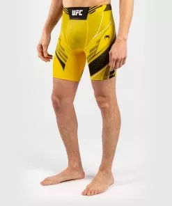 Short De Vale Tudo Homme UFC Venum Authentic Fight Night - Coupe Courte - Jaune -Magasin D'usine Venum 7cafc6350f6ea18b415486ba70ef6546634e81d6 VNMUFC 00007 006 02