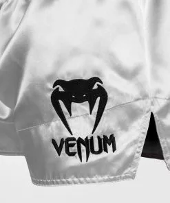 Short De Muay Thai Venum Classic - Argent/Noir 10 Short De Muay Thai Venum Classic - Argent/Noir -Magasin D'usine Venum 85fc23a7949bcba306bc76ee428d291a06dbbcb4 SHORT MUAYTHAI CLASSIC SILVER 04 1