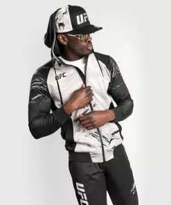 Sweatshirt Zippé Homme UFC Venum Authentic Fight Week 2.0 - Sable 13 Sweatshirt Zippé Homme UFC Venum Authentic Fight Week 2.0 - Sable -Magasin D'usine Venum 8e1f0056fb0fbcd5563580fe0816ea93e7d9394d VNMUFC 00102 040 08