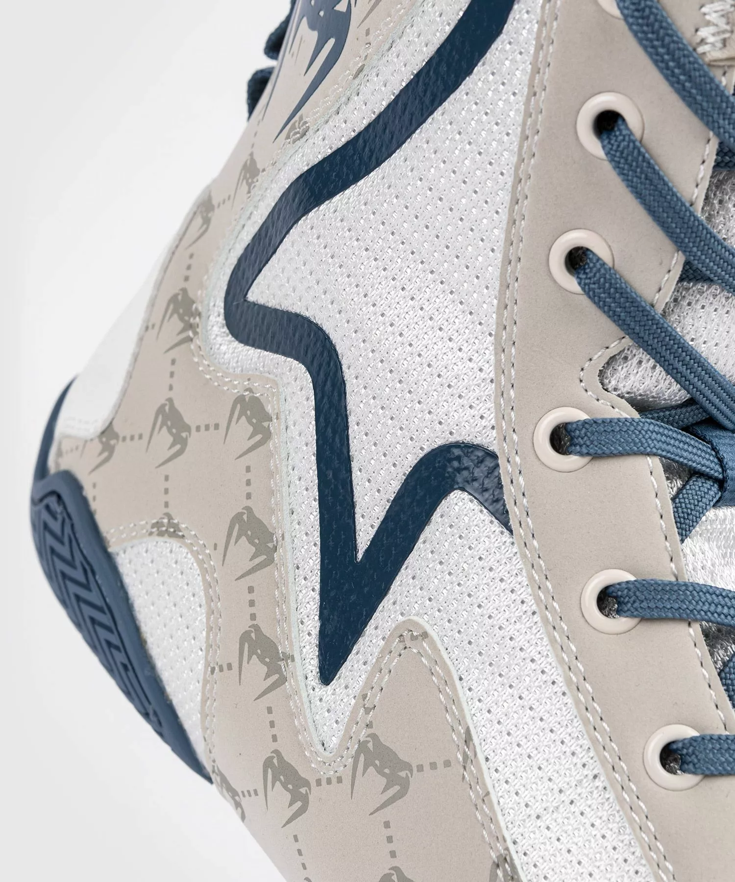 Chaussures De Boxe Venum Elite Evo Monogram – Blanc/Bleu 9 Chaussures De Boxe Venum Elite Evo Monogram – Blanc/Bleu – Image 7