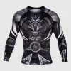 Rashguard Venum Gladiator 3.0 - Manches Longues 2 Rashguard Venum Gladiator 3.0 - Manches Longues -Magasin D'usine Venum 92cda1567fba77b7ff98f2d333736b02e445540a RASH GLADIATOR LS BLACK WHITE HD 01
