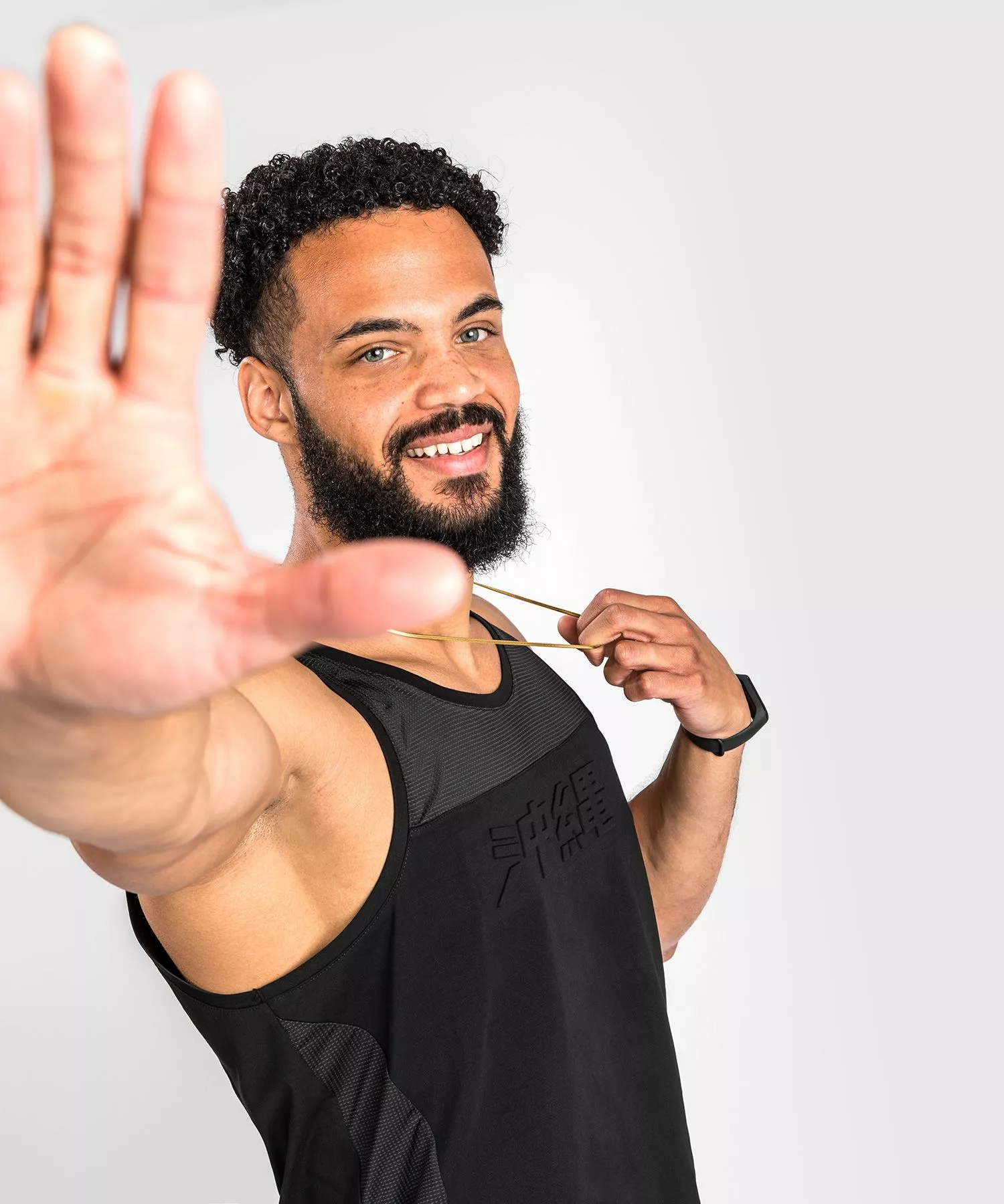 Débardeur Venum Okinawa 3.0 - Noir/Rouge 6 Débardeur Venum Okinawa 3.0 - Noir/Rouge – Image 4