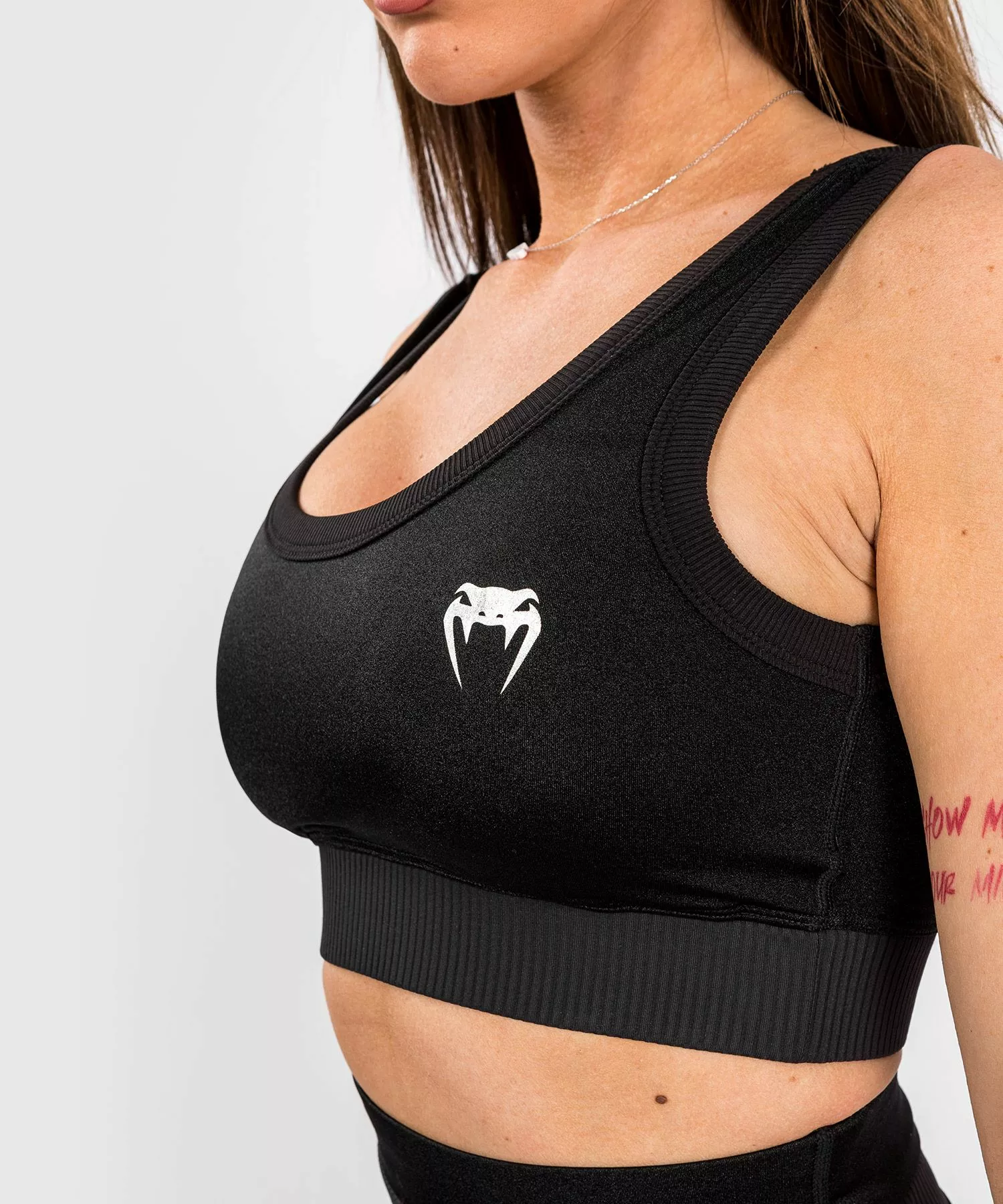 Brassière De Sport Venum Glow - Pour Femmes - Noir 8 Brassière De Sport Venum Glow - Pour Femmes - Noir – Image 6