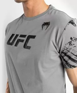 T-Shirt UFC Venum Authentic Fight Week 2.0 - Manches Courtes - Gris -Magasin D'usine Venum c3d4f4202b1c642422a2896743a8f57a4c3273fc VNMUFC 00109 010 17