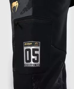Pantalon De Jogging Venum X Mirage - Noir/Or 21 Pantalon De Jogging Venum X Mirage - Noir/Or -Magasin D'usine Venum c98a416cbc6a7e9822a989502fae9f4994a19aa1 JOGGING MIRAGE BLACK GOLD 11