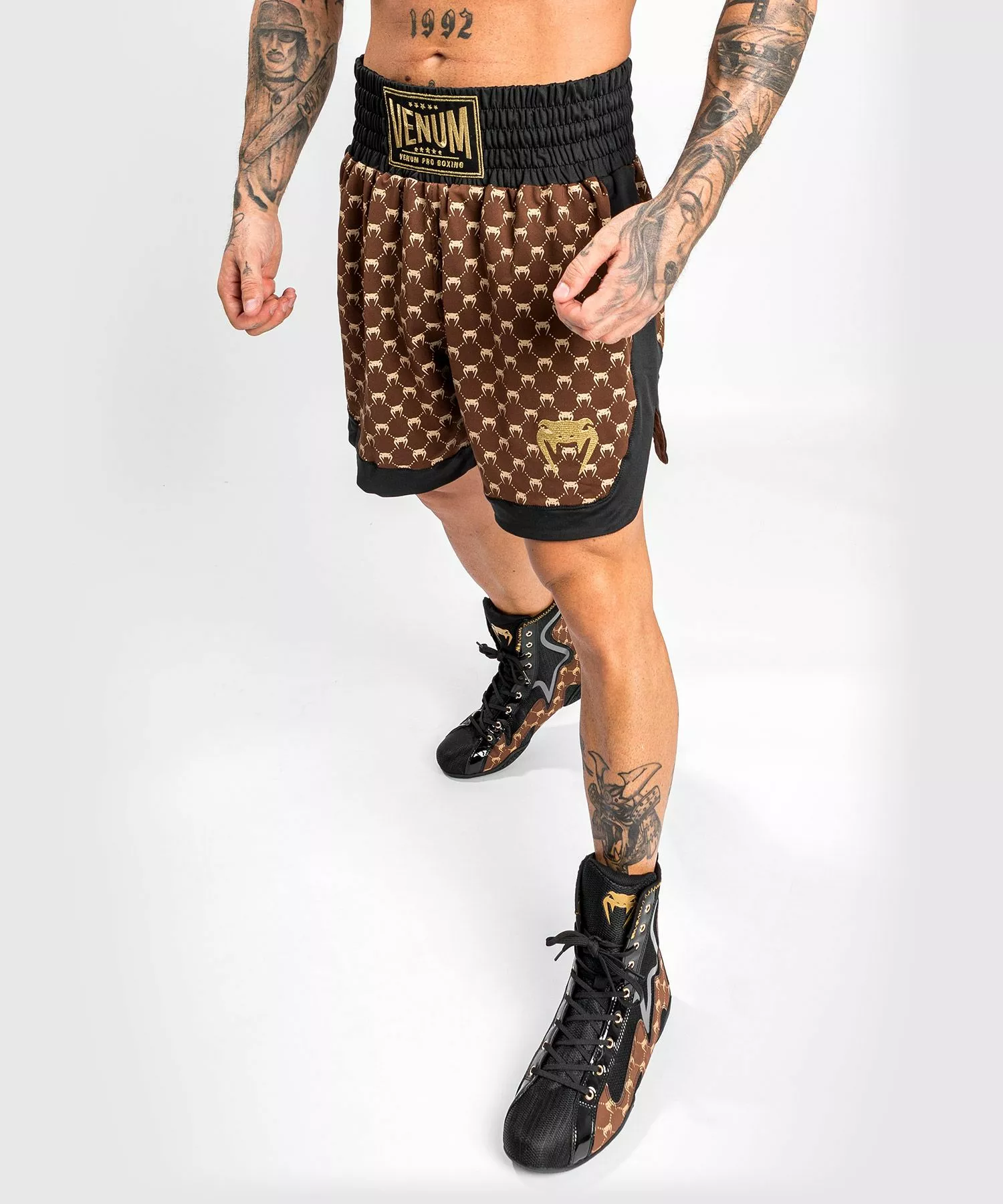 Short De Boxe Venum Monogram - Noir/Marron 11 Short De Boxe Venum Monogram - Noir/Marron – Image 9