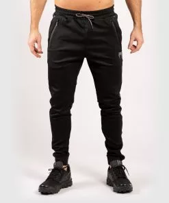 Pantalon De Jogging Venum Club 212 – Noir/Gris 8 Pantalon De Jogging Venum Club 212 – Noir/Gris -Magasin D'usine Venum d40b23ab3f75778ca79bc7e5a5bdfd91fcba888a JOGGINGS CLUB212 BLACK GREY 01 1