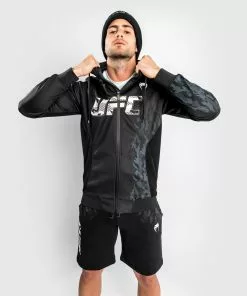 Sweatshirt Zippé Homme UFC Venum Authentic Fight Week - Noir -Magasin D'usine Venum d6ad7beb9273723d7fbe6f0f66c12b88f1cb8203 VNMUFC 00044 001 05 1