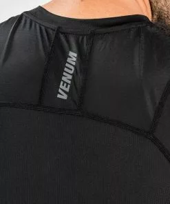Rashguard Venum G-Fit Air Sans Manches - Noir 17 Rashguard Venum G-Fit Air Sans Manches - Noir -Magasin D'usine Venum d7320da806fb82beea7c9c305590683167e6caeb TANKTOP DRY TECH GFIT AIR BLACK 09