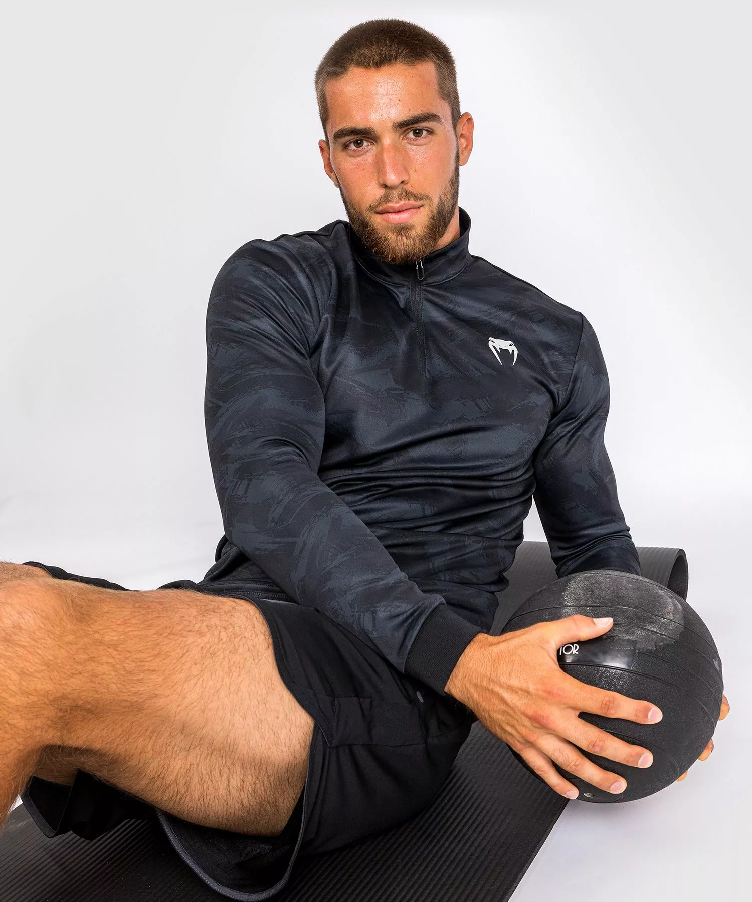 T-Shirt Dry Tech Venum Electron 3.0 - Manches Longues - Noir 5 T-Shirt Dry Tech Venum Electron 3.0 - Manches Longues - Noir – Image 3