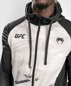 Sweatshirt Zippé Homme UFC Venum Authentic Fight Week 2.0 - Sable 19 Sweatshirt Zippé Homme UFC Venum Authentic Fight Week 2.0 - Sable -Magasin D'usine Venum e752bcd015e43dab1614e5db1d7e94c02079f5bf VNMUFC 00102 040 23