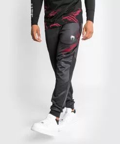 Pantalon De Jogging UFC Venum Authentic Fight Week 2.0 - Noir/Rouge -Magasin D'usine Venum e9824ab97db3cdc38812777c383da76000ede531 VNMUFC 00103 100 15 1