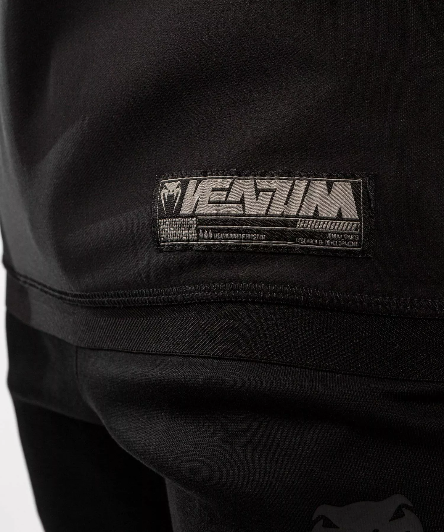 Sweatshirt Venum Laser XT – Noir/Noir 9 Sweatshirt Venum Laser XT – Noir/Noir – Image 7
