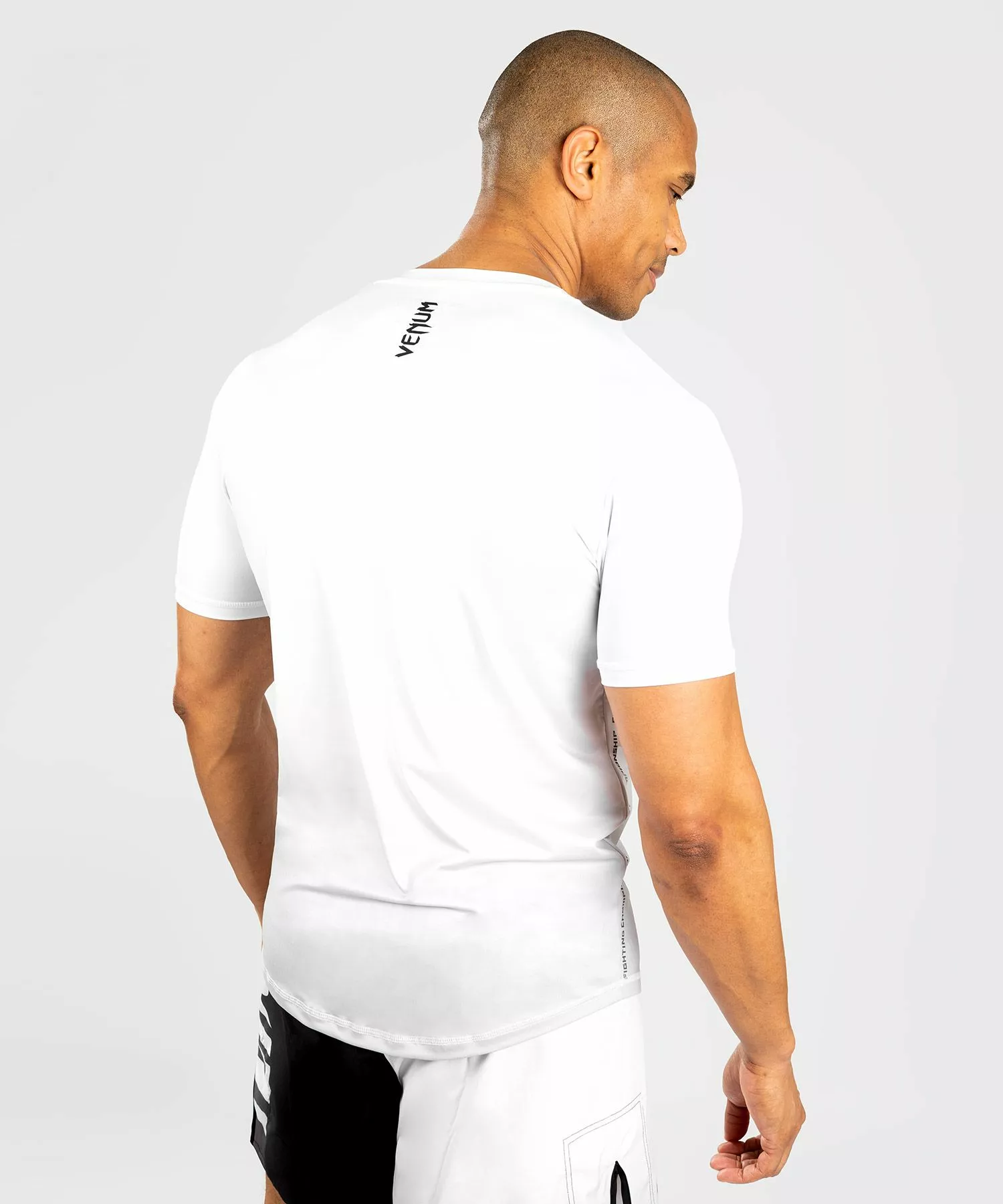 T-Shirt Dry Tech Venum X Ares - Blanc 4 T-Shirt Dry Tech Venum X Ares - Blanc – Image 2
