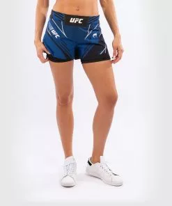 Fightshort Femme UFC Venum Authentic Fight Night - Coupe Courte - Bleu -Magasin D'usine Venum f4f4e201d8c747c731c7feec3f729d3638e8e4fd VNMUFC 00020 004 03